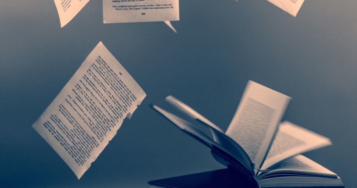 a_kshirsagar28's tweet photo. “10 Moments That Shook the #Literary World in #2017” by Jo Lou https://t.co/3nQ89o6Tr0 https://t.co/zPmTw1a5yB