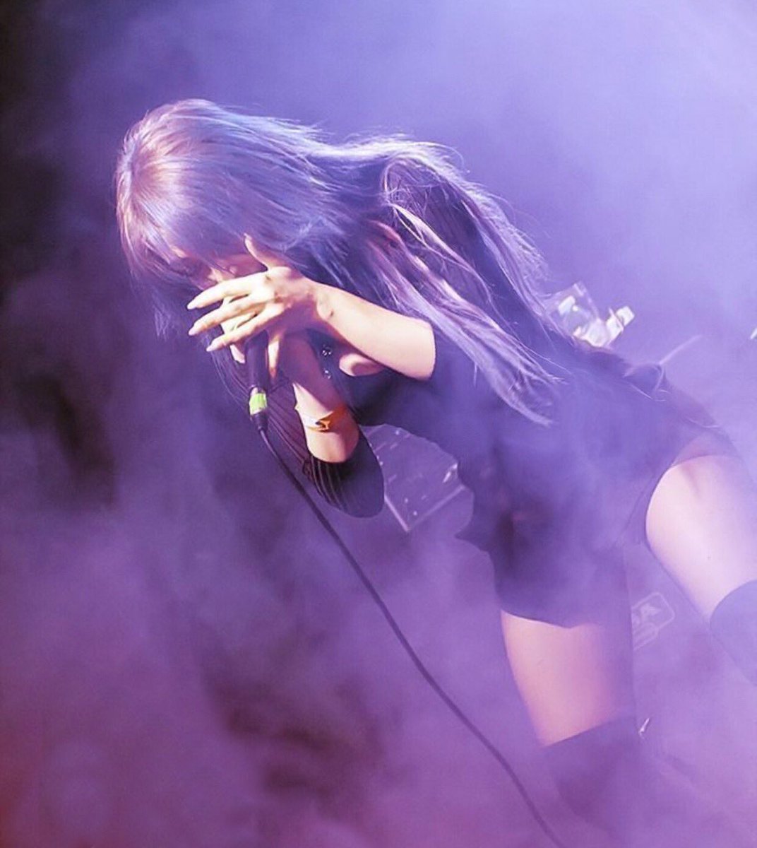 Yesterday was our singer <a href="/ElektraAmber/">AMBER</a> birthday and today is Xmas! We wish you all had a really great day.

Merry Xmas from <a href="/AmberTownBand/">Amber Town</a>. 🎄❄️