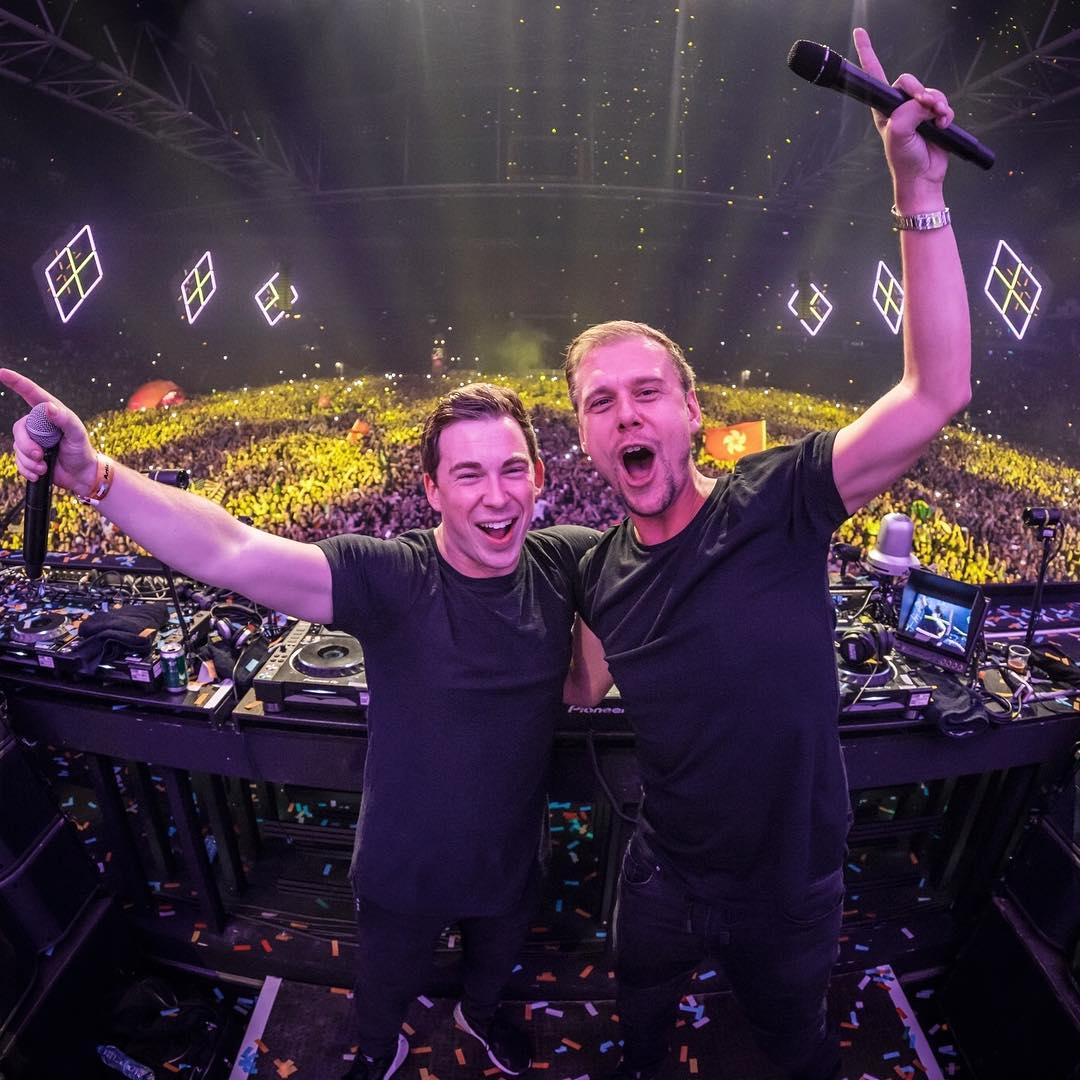 Happy birthday Armin van Buuren and Merry Christmas everyone!  