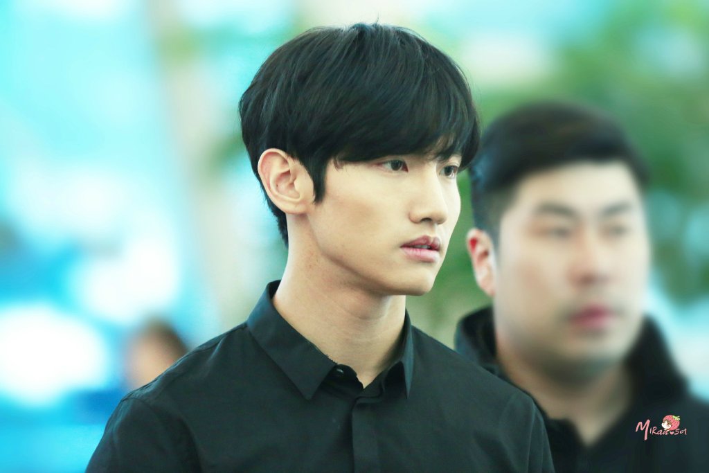 chwangpics tweet picture
