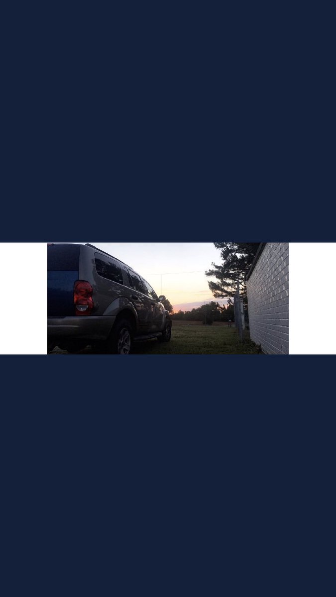 Shawnanaway's tweet photo. 3 Christmas has past and I’m still with the most loyal ,dependent ,and trustworthy girl I have ever met 😉 Merry Christmas from us https://t.co/eUKcbUXdZn