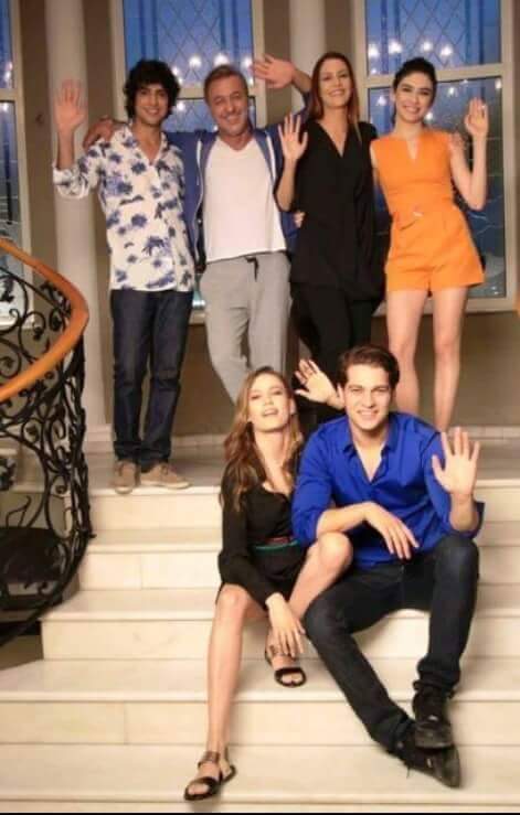MejoresTurcas's tweet photo. Que novelas turca te gustó mas https://t.co/2h6qC3qfSk