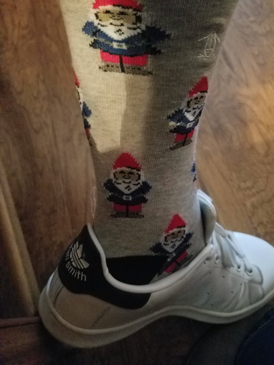 Quitefrankly75's tweet photo. #sockgame
#SocksOutChristmasDay 
#sockstobeme https://t.co/nyFwAtOAWW