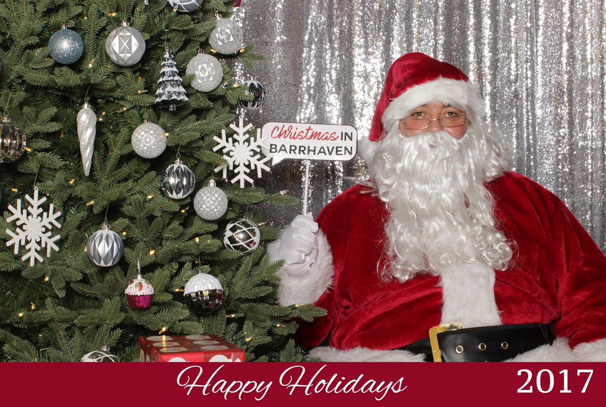Hope everyone is enjoying this festive holiday season with their loved ones . From our Ottawa &amp; Toronto team Happy Holidays! xoxo😍 #merrychristmas 🌲 :
:
:
: :

#torontophotobooth  #photoboothtoronto  #corporatephotobooth #photoboothfun #ottawa #toronto#xmasinbarrhaven