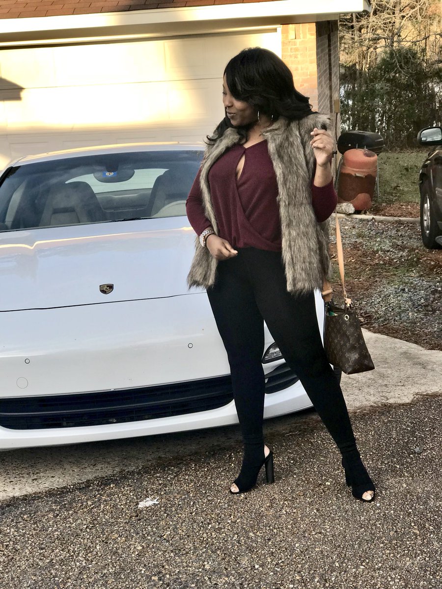 So.... why would I hop in some beef ? ®®🤷🏽‍♀️🎄#MerryChristmasHo