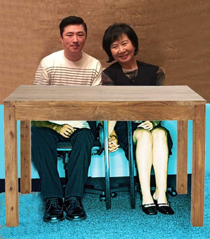 단순 정수기와 고교동창이란이유 하나만으로 국개가된 손혜원의 음탕한 미소와 보이지않게 손을 맞잡고 룰루랄라 하는 꼬라지 봐라 남창인 고영태에게 화대는 정수기가 대주었냐?