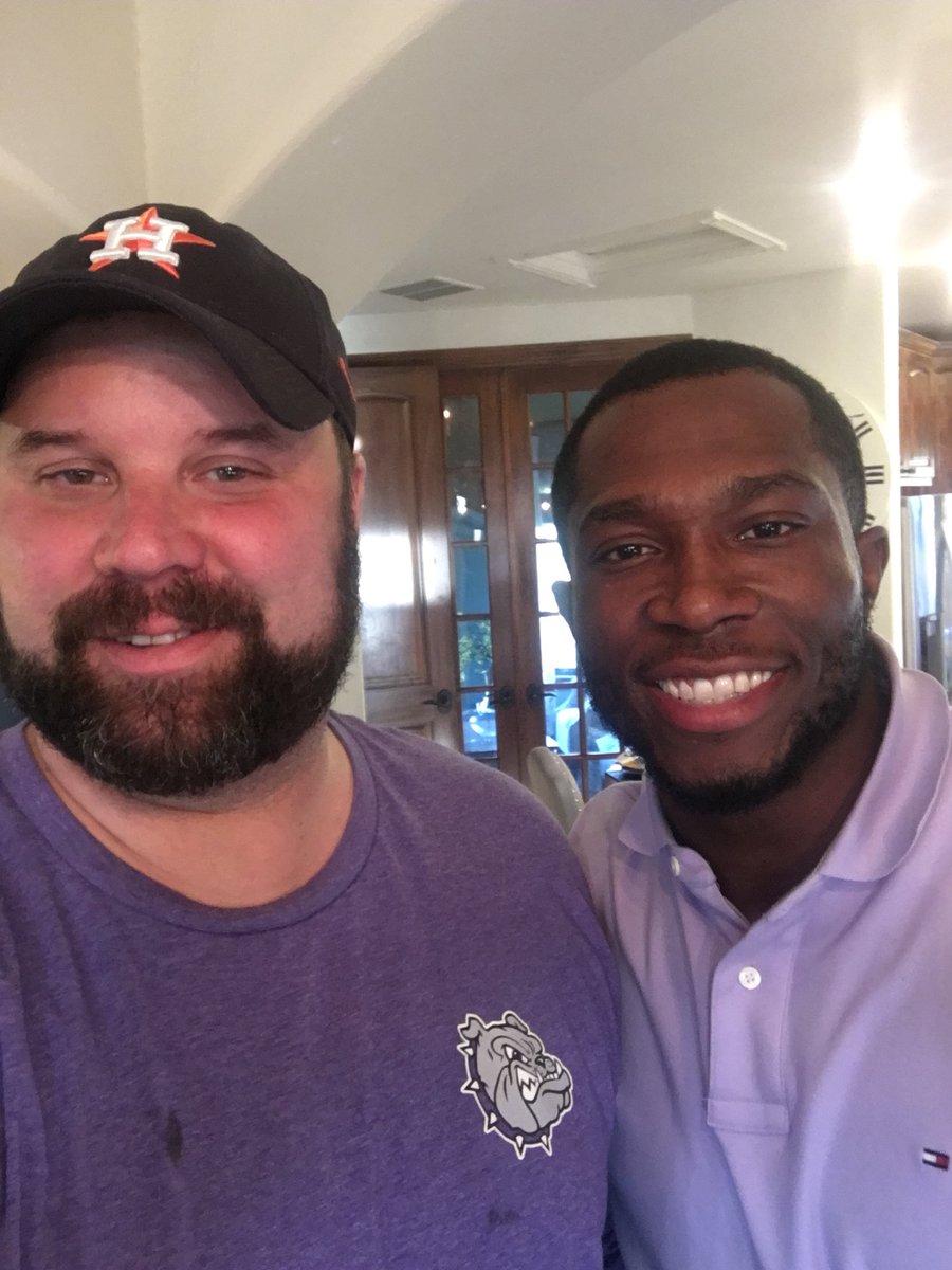 CoachKKoonce's tweet photo. Dogs find each other no matter where they are. Honored to have @BHSdogsfootball legend @ajakinribade44 join our fam for Christmas dinner all the way down here in Austin, TX. https://t.co/Q2GSMpCcDf
