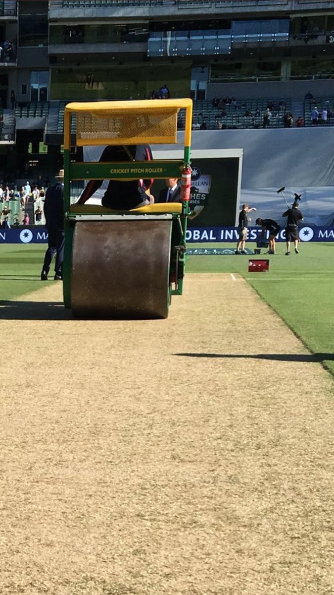 alexdsmiff's tweet photo. @CricketAus Interesting that the curator feels the need to label the roller🧐🤔 https://t.co/GBBi2TTSIF