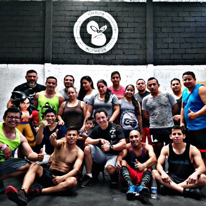 GyeCrazy_monkey's tweet photo. Team Navideño #crazymonkeysgye #terminandoel2017 #yosoycrazymonkeysgye #gym #fitnesslifestlye #workout #wod #workhard #nopainnogain https://t.co/yXBvVeKGiK