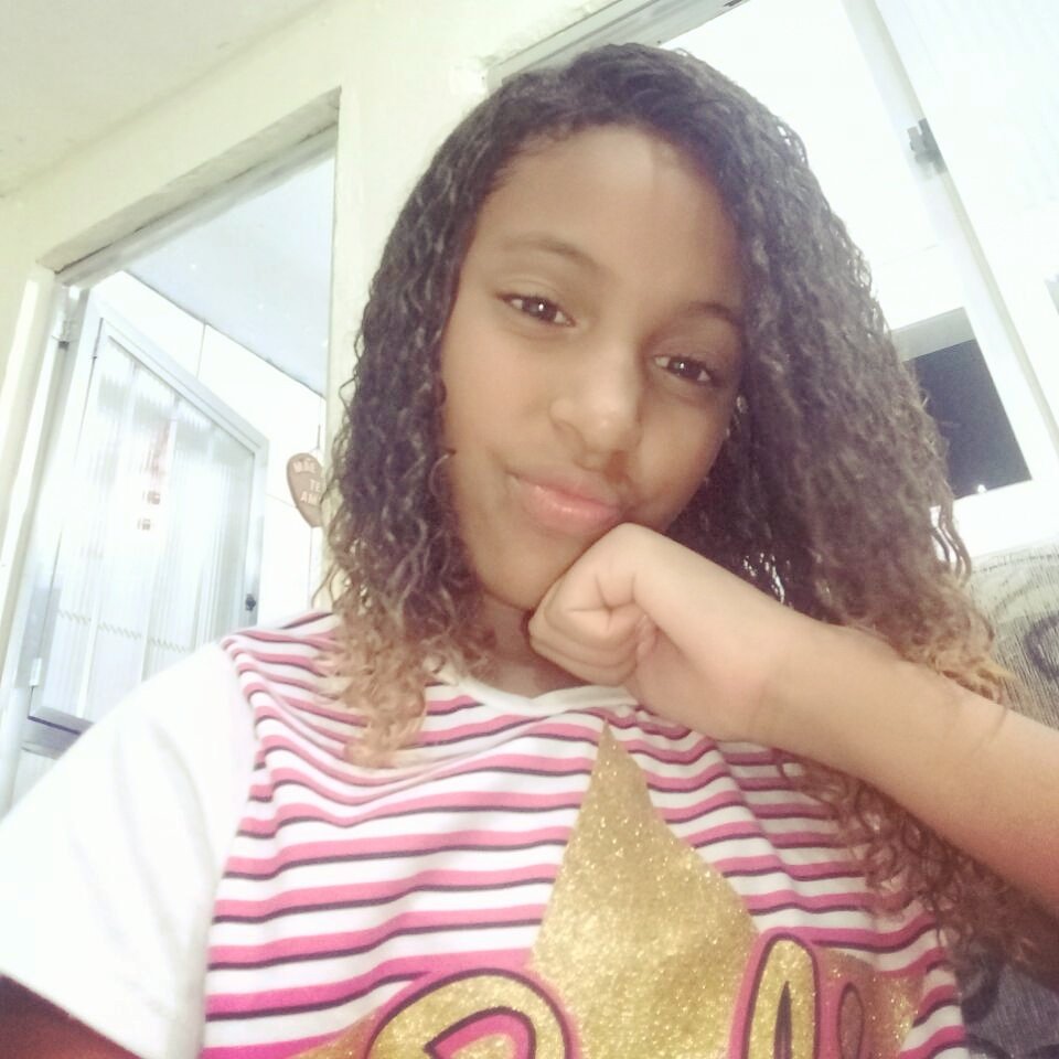 MulequeDeRebu's tweet photo. Você É Um Presente De Deus Filha Gratidão Sempre...😍😍😍👫 https://t.co/ZKQjVSkt0A