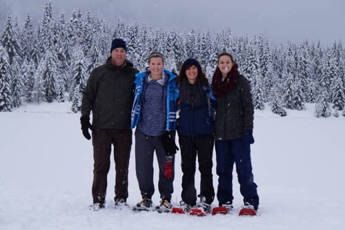 revmpoole's tweet photo. Merry Christmas from the Poole’s! https://t.co/ri1LEYJa6X