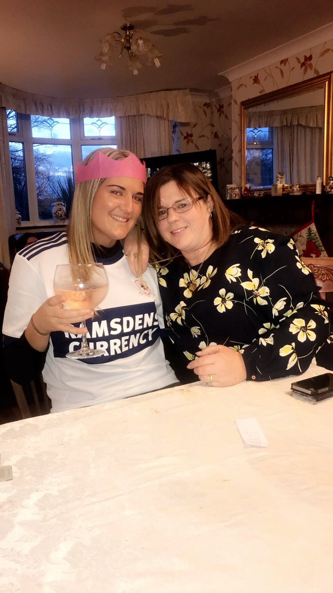 jadibabi07's tweet photo. @TruemaJane   @emilyframptonnn https://t.co/hbWfM2lLN1