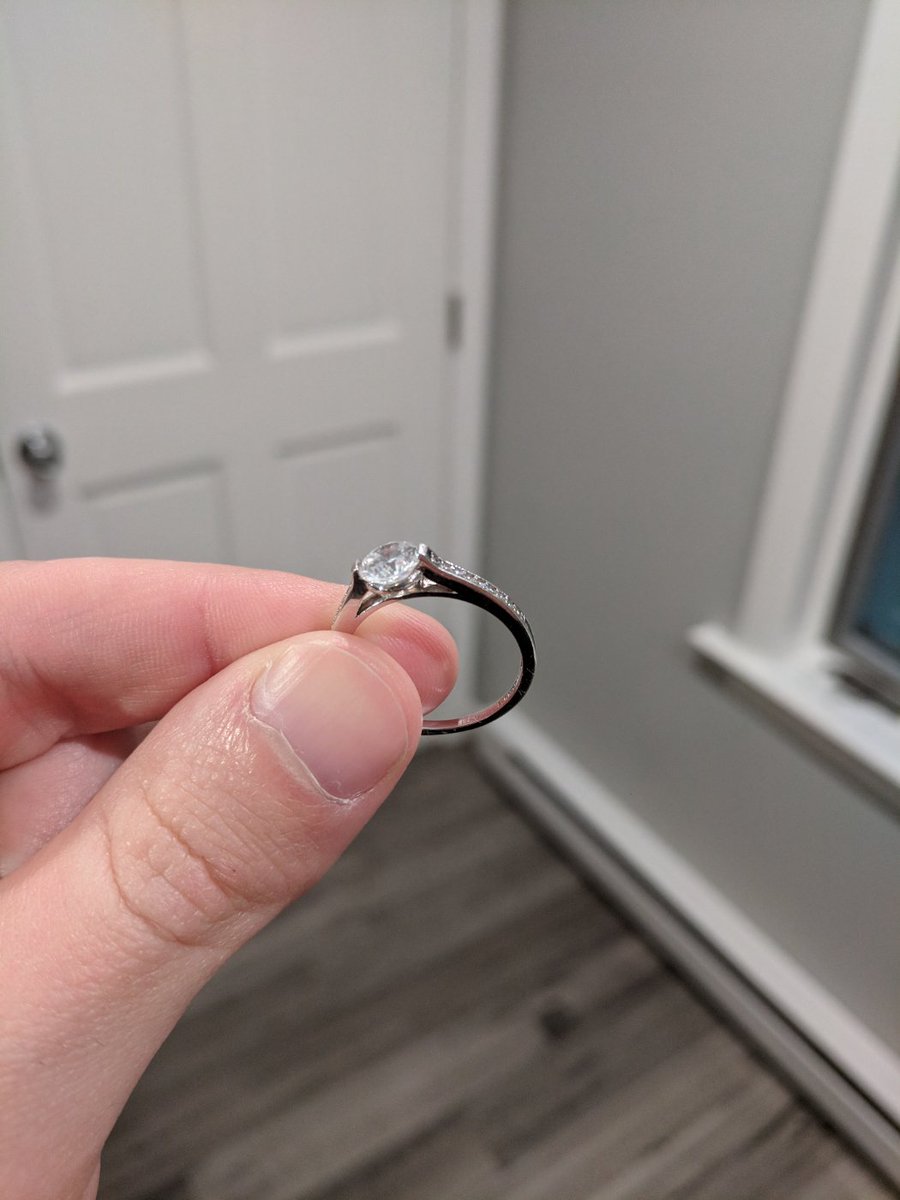 A family found this ring at a Burlington, MA gas station on Christmas Eve. Now they're hoping to find its owner to return it. More tonight #7News