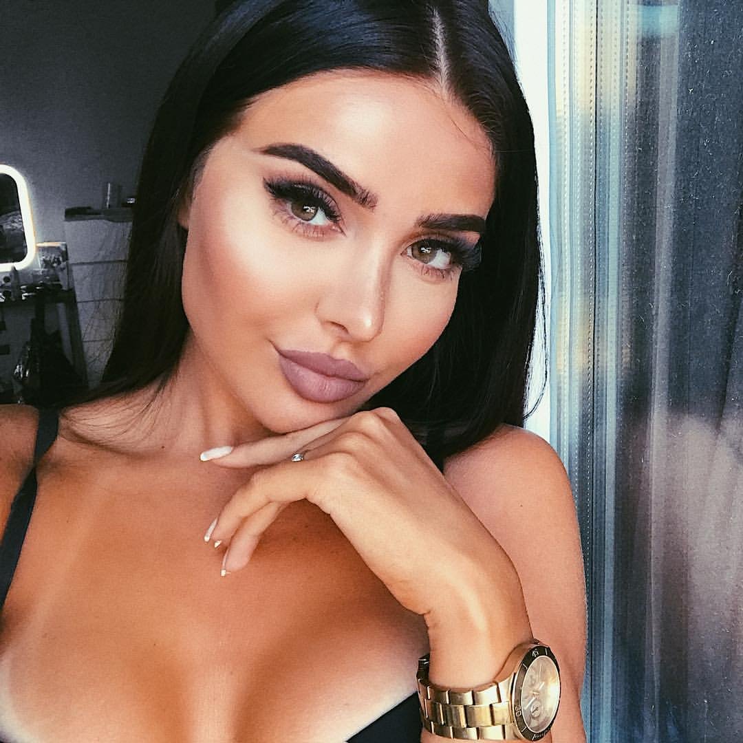 [أنجلينا] • Angelina Mercedes Karim
“People have different reasons for the way they live their lives. You cannot put everyone's reasons in the same box.”