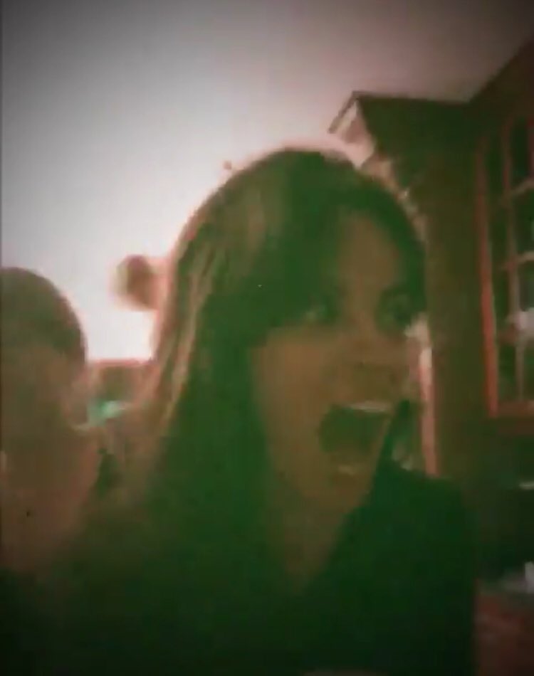 itcutecabello's tweet photo. its really happening, “Camila” is coming in less than one month and we are getting an whole album with songs that came from the bottom of her heart, im gonne cry #18daysuntilCAMILA https://t.co/eukIpRz4Jl