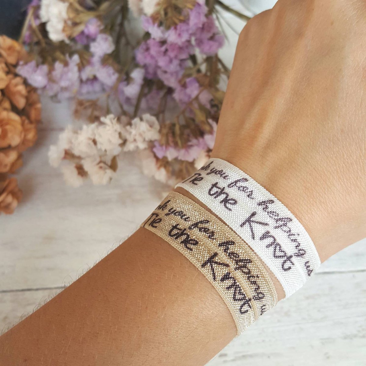 Chic Elastic tweet media
