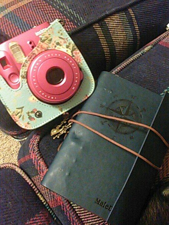 peacemaker_9's tweet photo. Merry Christmas! I'm starting a new journey. Photography and journaling back into my life! Thank you @ColleenB123 for inspiring me. #DepressionBackOff https://t.co/2bApa8JTkv