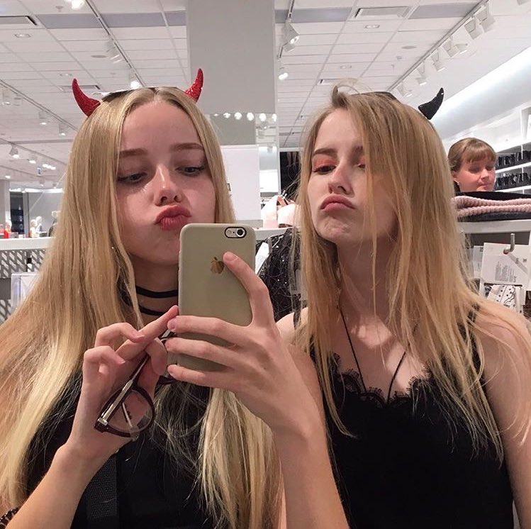 AngelMFreecss's tweet image. The End?