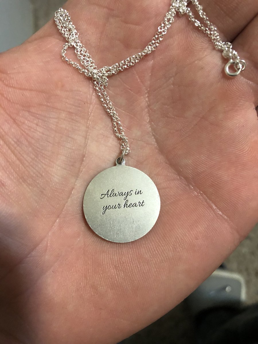 masonm09's tweet photo. This was the last picture I took of my dog right before she passed last Christmas and my girlfriend surprised me with this necklace today. I couldn’t ask for a greater gift❤️ https://t.co/hVboDtmAJU