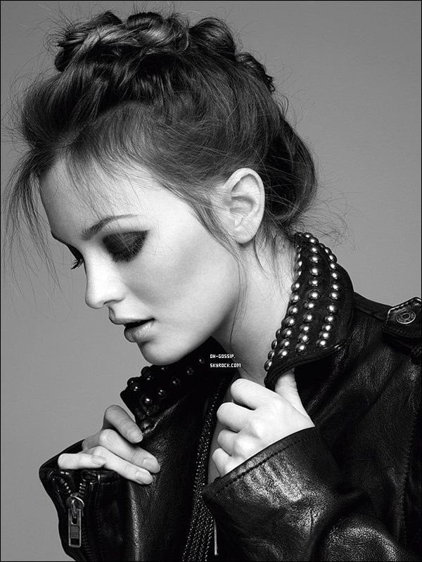 SKARCHRISTEL's tweet photo. — she was living in an other world, tryin' to get her message through. ♚ https://t.co/pPoZCRbyLQ