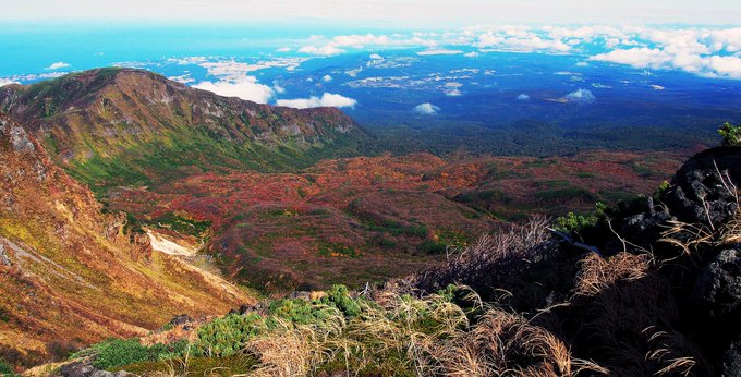一番良かったのは鳥海山、登ってる間ずっと景色が綺麗という稀有な山だった。 
