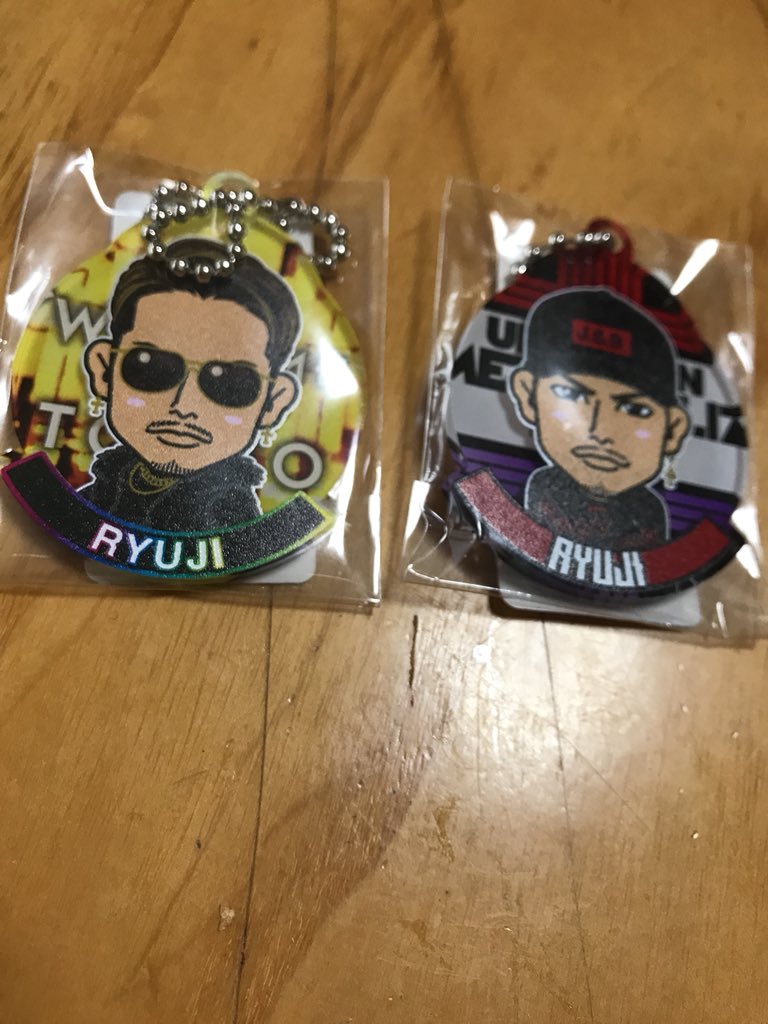 ldh_iwaya's tweet photo. @ja4MJALXLg3x6qQ リプ失礼致します
こちらの2:1での交換可能でしょうか https://t.co/BA68zS9fCf