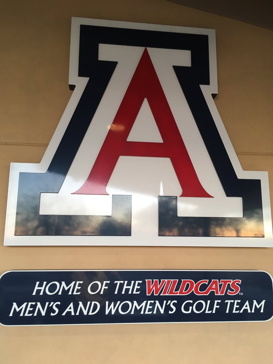 #Golfing Christmas down in Tucson. Wildcats,, #BearDown