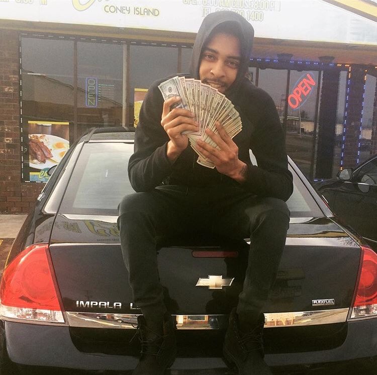 _paidj's tweet photo. Missing my baby #LongLiveTdogg 🙏🏻👼🏼🕊 https://t.co/dnCQCe8hTv