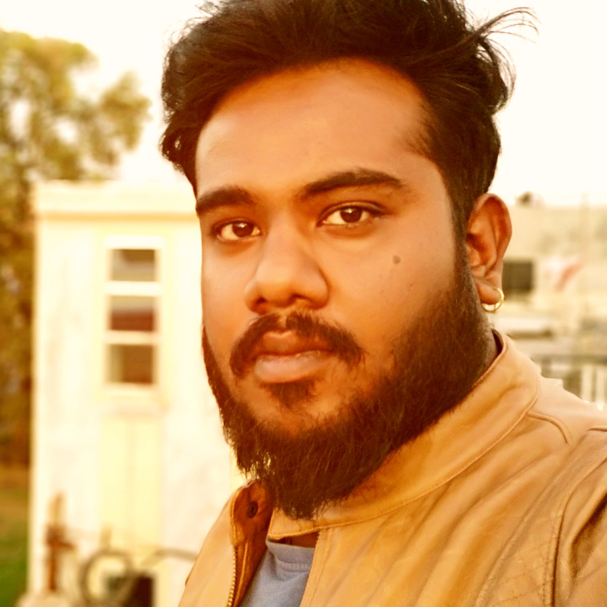 RokrPradeep's tweet photo. #NewProfilePic https://t.co/SM3Ewo0kIR
