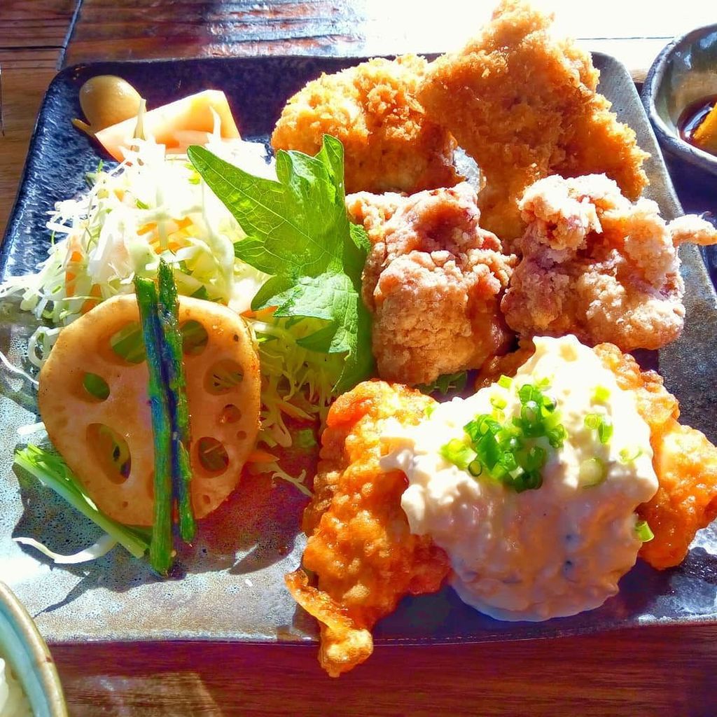 都城ランチ巡り En Twitter 宮崎県北諸県郡三股町 炭の家 にてトリプルセット定食1 000円 唐揚げ チキン南蛮 チキンカツ 宮崎県 宮崎 宮崎ランチ 都城市 都城 都城ランチ ランチ Lunch お昼ごはん 昼ごはん 唐揚げ チキン南蛮 チキンカツ 定食 都城ランチ巡り En Twitter 宮崎県北諸県郡三股町 炭の家 にてトリプルセット定食1 000円 唐揚げ チキン南蛮 チキンカツ 宮崎県 宮崎 宮崎ランチ 都城市 都城 都城ランチ ランチ Lunch お昼ごはん 昼ごはん 唐揚げ チキン南蛮 チキンカツ 定食