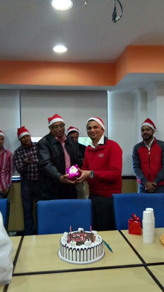 MoMarkServices's tweet photo. Christmas Celebration At #Momark Family. https://t.co/nZr0tkgXdI
