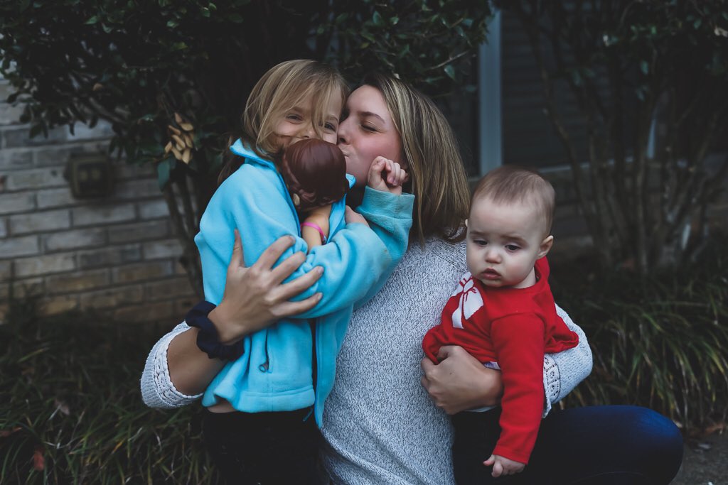 RaychelUSA95's tweet image. #emmydontcare