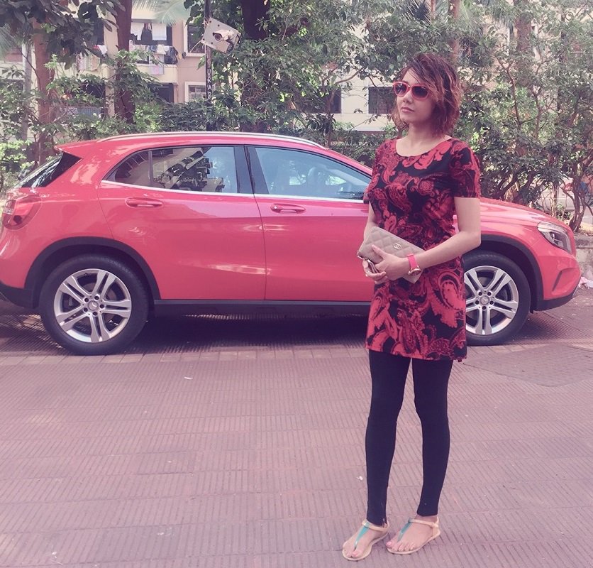 Ishaakailaash's tweet photo. Beauty has so many forms, and I think the most beautiful thing is confidence and loving yourself. 

#beautyclick #beauty #actress #bestclick https://t.co/iUpCWdKRiG
