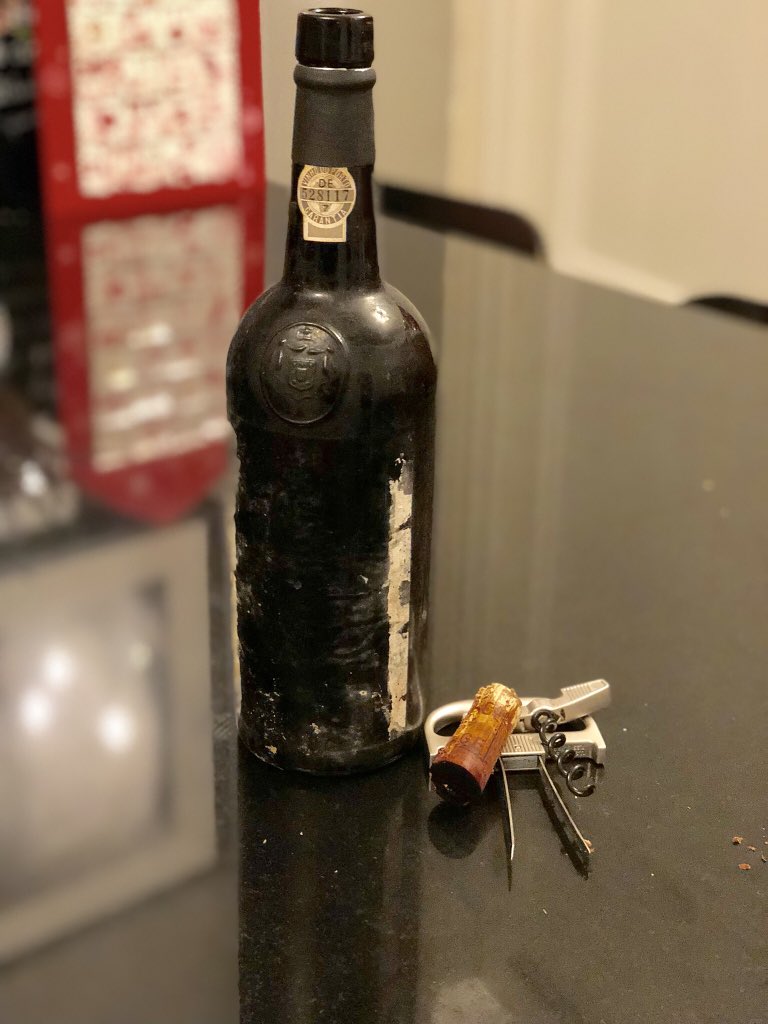 Another Christmas saved by #TheDurand corkscrew: 1977 #Delaforce’s cork came out in one bit. (poke <a href="/SherlocksATL/">Sherlock's Atlanta</a>)