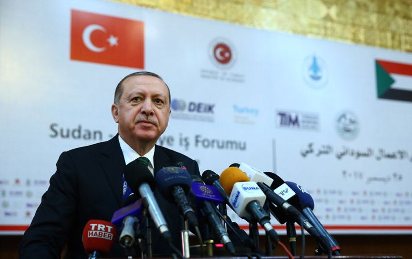 rterdogan_ar's tweet image. تقرب #تركيا من إخوتها الأفارقة ليس تقرب مصلحة من طرف واحد؛ بل هو علاقات منافع متبادلة تهدف لإغناء أفريقيا والنهوض بها
#السودان