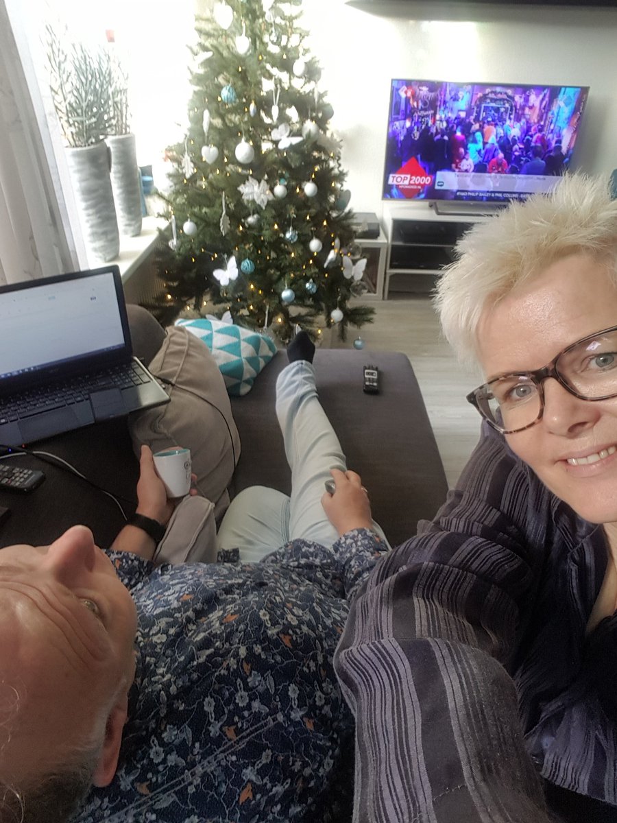 jetdejong's tweet image. Heerlijk begin van de dag, genieten samen met mijn schatje  #Top2000 #NPORadio2