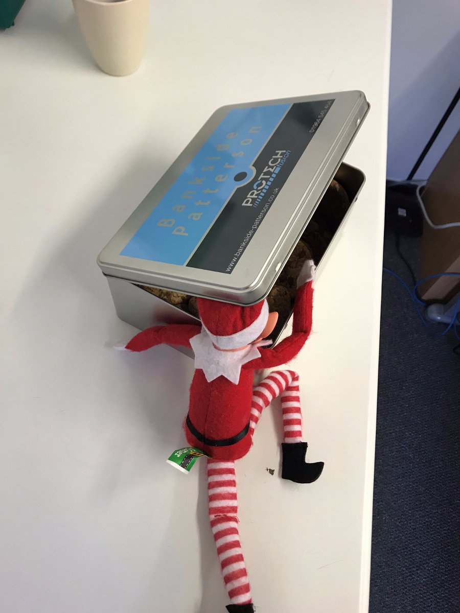 beverleyparkh's tweet photo. A little word of warning... Don't leave the Elf near biscuits... Or ELSE!!!! https://t.co/YVAu9q5ImQ