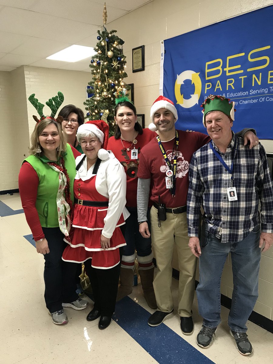 Michigan Avenue Elem On Twitter Merry Christmas From Michigan Avenue Elementary School May You Be Immensely Blessed This Holiday Season