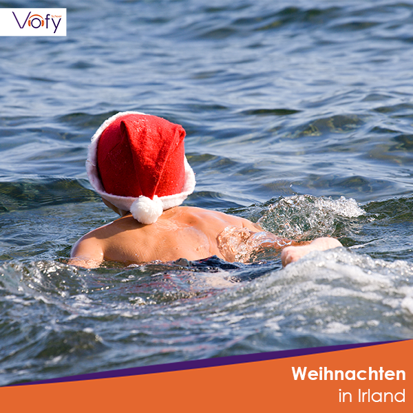 In #Irland gehört der „Christmas Swim“ zu einer der bedeutendsten #Weihnachtstraditionen. Viele der Teilnehmer nehmen ein eisiges Bad für den guten Zweck, um zum Unterhalt der Gemeinden beizutragen. Die Zuschauer zahlen für die Gaudi und bekommen noch ein heißes Getränk dazu. ;)