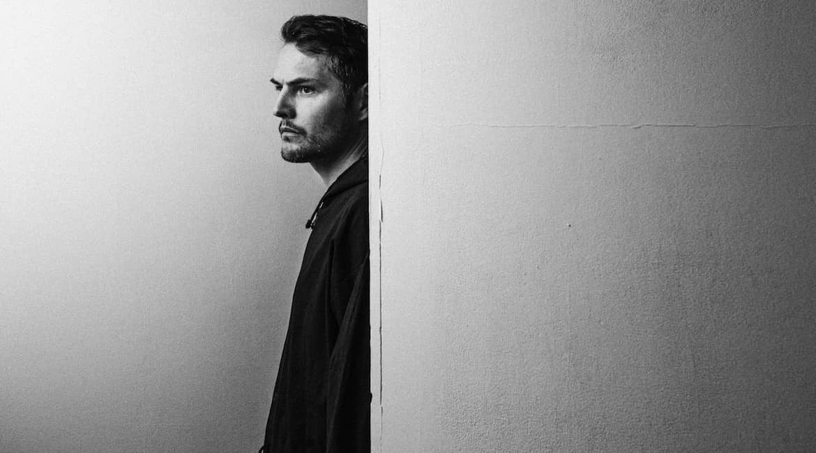 Premiere: Findlay Brown’s first original recording since 2015 – Home dlvr.it/Q5vW5M via @fruk