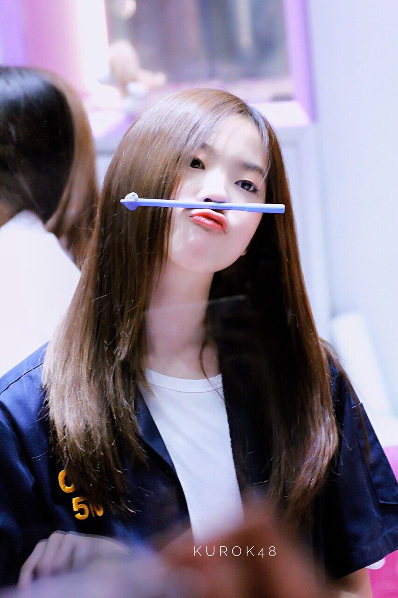 KUROK48's tweet photo. อุ้ววววว 🙈😳

#PunBNK48 #BNK48 https://t.co/1B7aDwSJB3