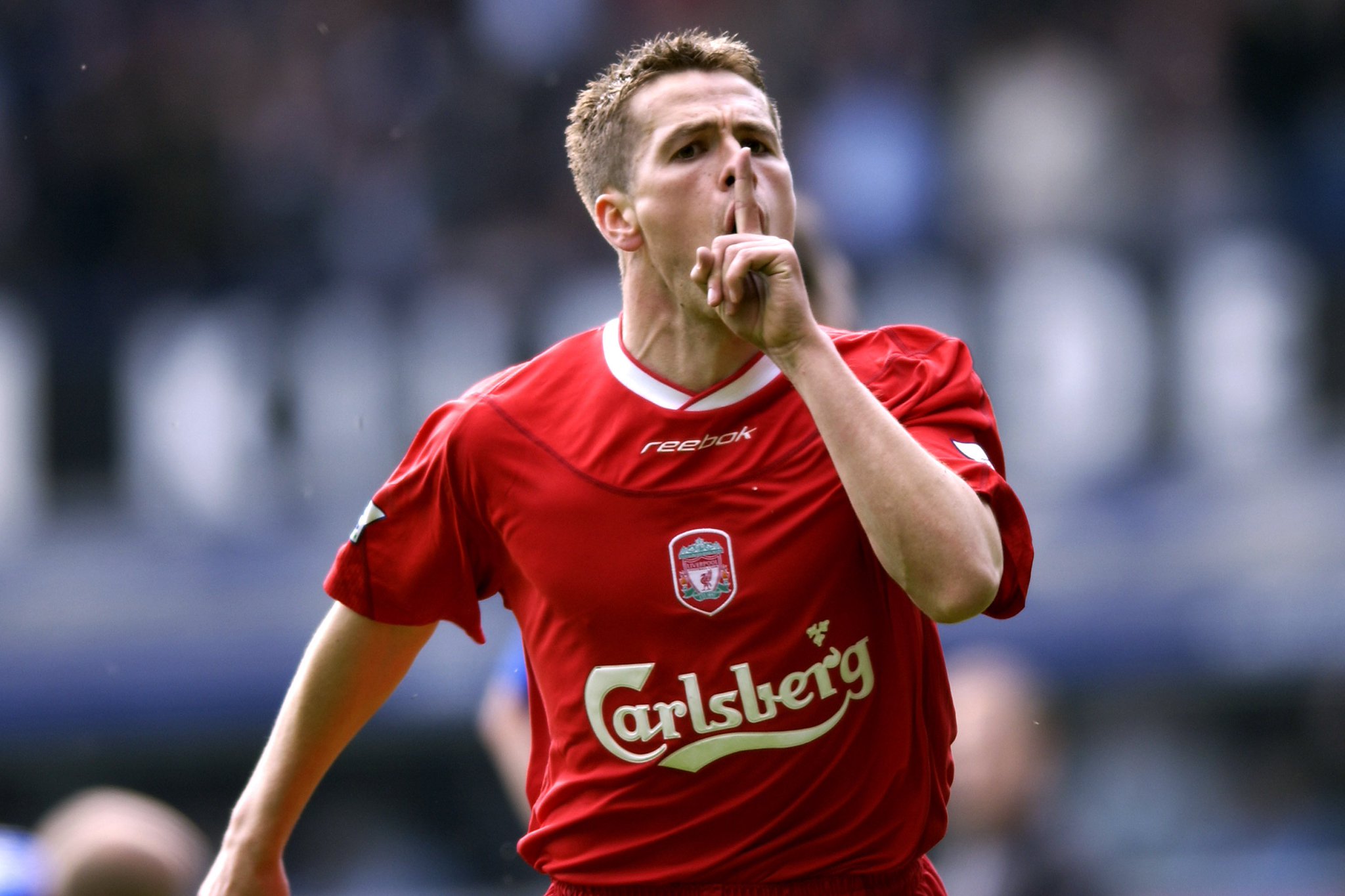Happy birthday, Michael Owen! 482 games 222 goals  8 trophies Predator! 