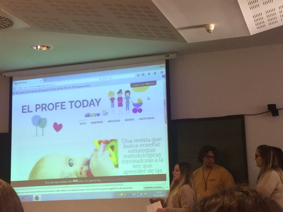 JornadesDPD's tweet photo. Avui és l'últim dia de les @JornadesDPD . Ara mateix s'estan realitzant les exposicions de les escoles i la revista realitzades pel PR2. https://t.co/vZyfVpjprL