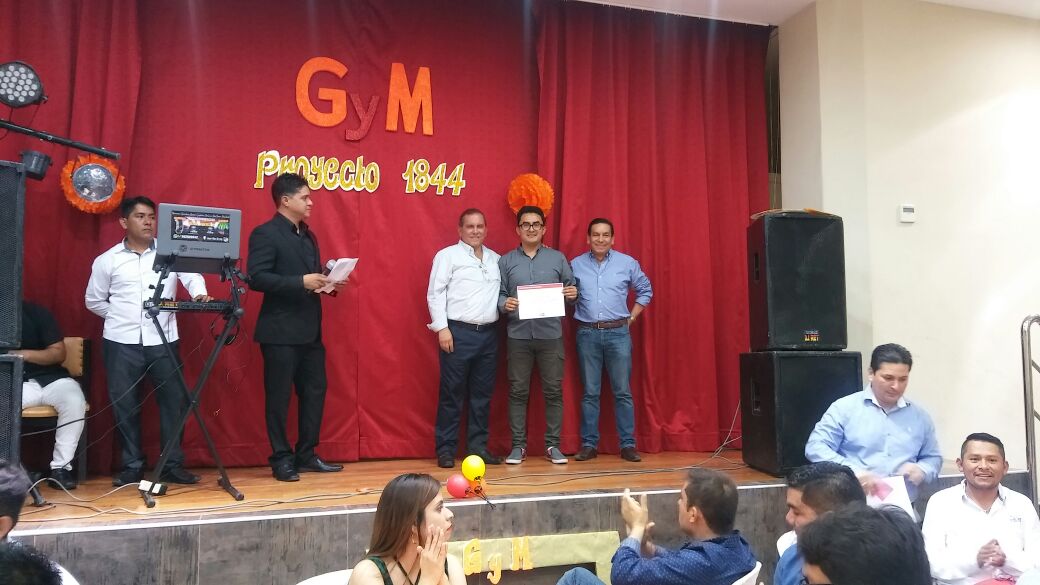 YoColinCrecer's tweet photo. Me siento bendecido todos los días, pero hoy fue algo especial, gracias GyM. #FinDeAño #GrañaYMontero #GyM #Valores https://t.co/NTcTvfizSl