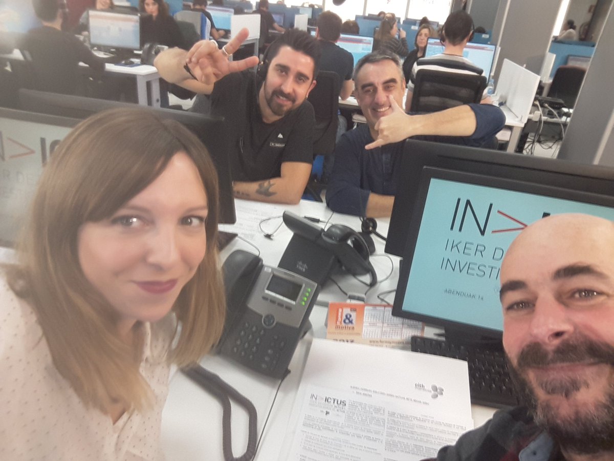 Compis de mesa inmejorables!
#eitbmaratoiainvictus 
<a href="/AlexUbagoficial/">Alex Ubago Oficial</a> 
#Pakeabelaeskola
<a href="/gatibu/">Gatibu</a>