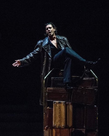 Auguri a #IldebrandoDArcangelo!
Prossimamente impegnato a #Londra, #Berlino, #NewYork
#VAO