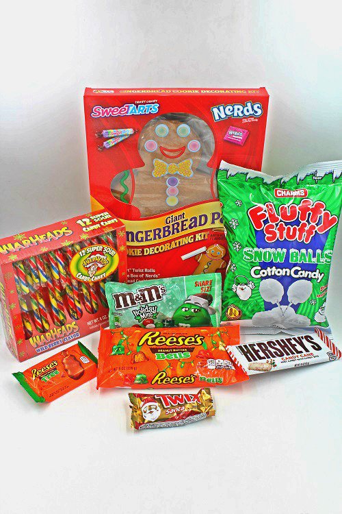 AmericanGoodie's tweet photo. You still have time to get an amazing sweet gift for someone you love, or yourself for #Christmas browse our Christmas goodies here: https://t.co/DtEuk5jzX6 https://t.co/6SXnGLnMIk