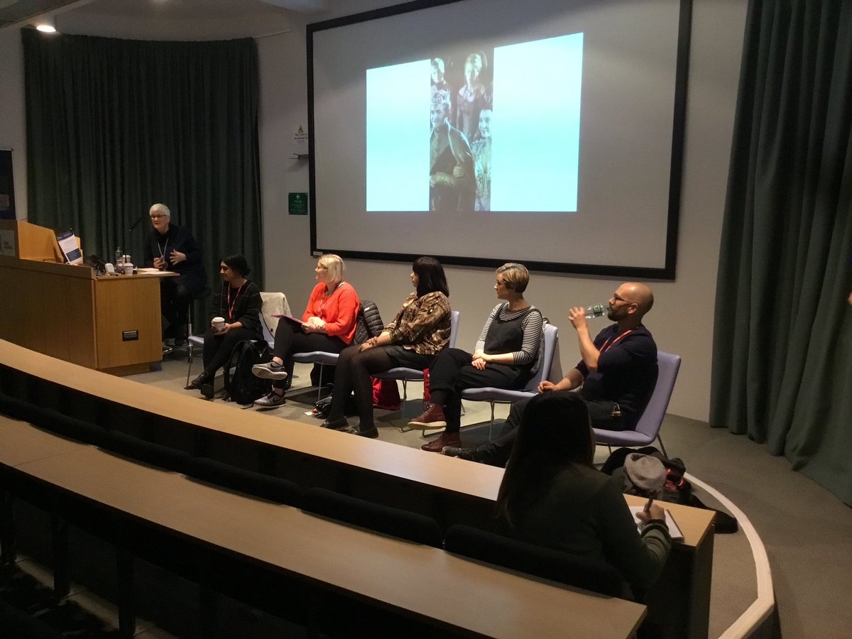 hjbtadf's tweet photo. @TonerDeborah @karishmasworld @mrduncanneil 
Talking about key skills, hard work, being adaptable, being skilled, being keen. And CAD
#dreamjob @BelfastSchArt #textile Art, Design and Fashion @UlsterUni https://t.co/IGgBql3UCG