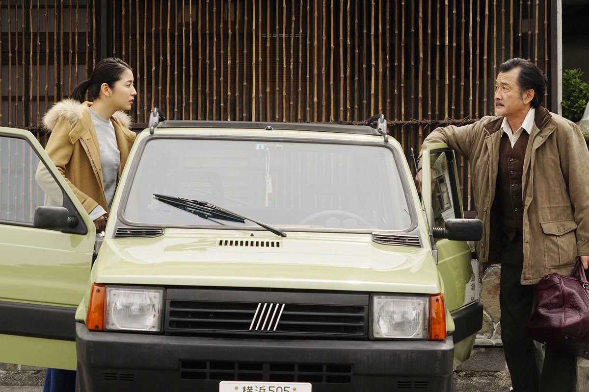 映画 嘘を愛する女 公式 桔平の秘密を追うために 由加利と私立探偵 海原は瀬戸内へ 嘘を愛する女 1月日公開 長澤まさみ 吉田鋼太郎 嘘愛 瀬戸内