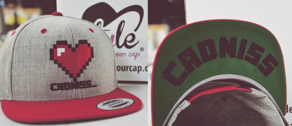 styleyourcap's tweet photo. @cadniss_ die Cap ist schon fertig 😉🧢😍
#snapback #caps #capstyle #styleyourcap #capcustom #awesomecaps #capshop #bestcapever #twitch #merchandise https://t.co/SxT6ERx0LY